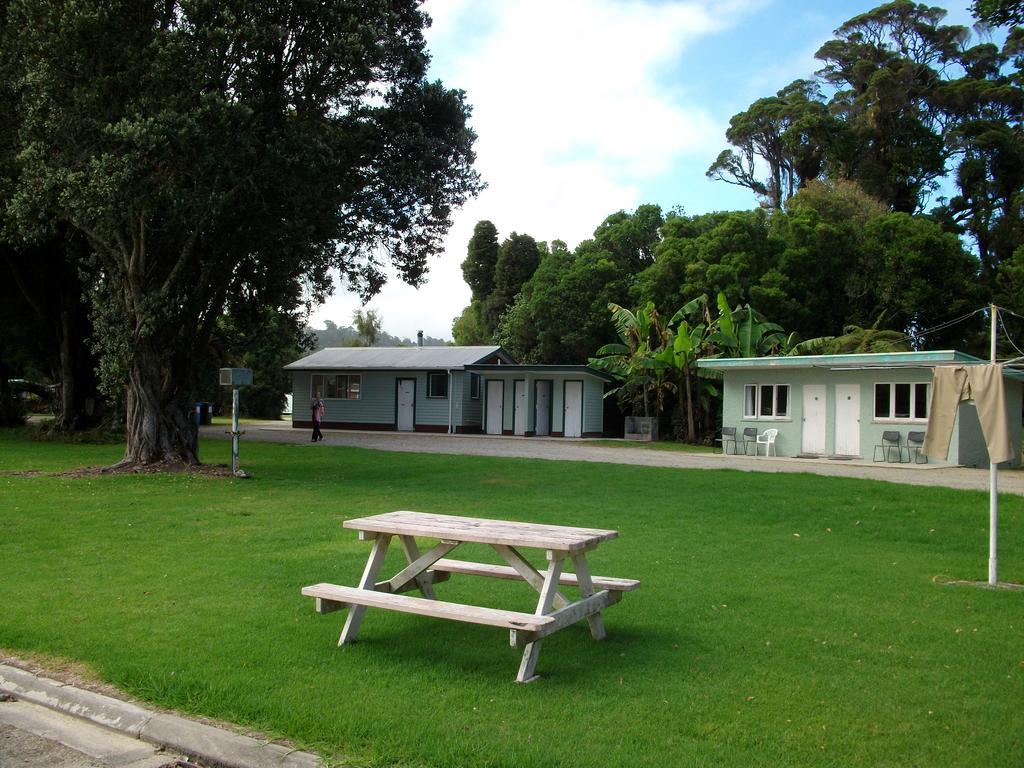 Karamea Holiday Park מראה חיצוני תמונה